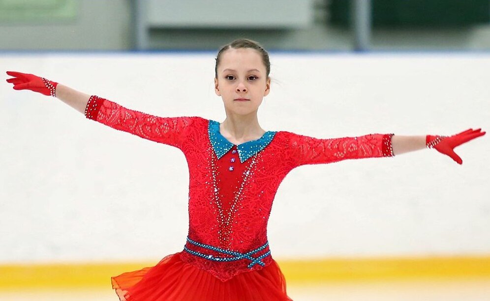 11-летняя Стрельцова из школы Тутберидзе выиграла Мемориал Волкова с чистым тройным акселем